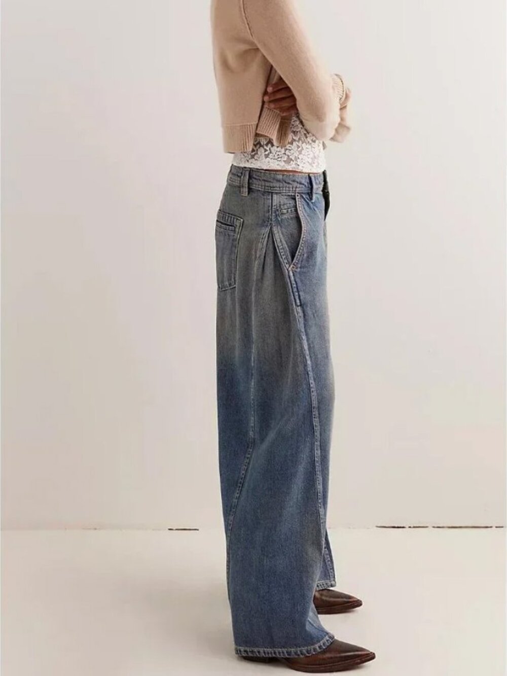 Free People We The Free Block Party Pleated Boyfriend Jeans 30 NWT - Picture 4 of 16